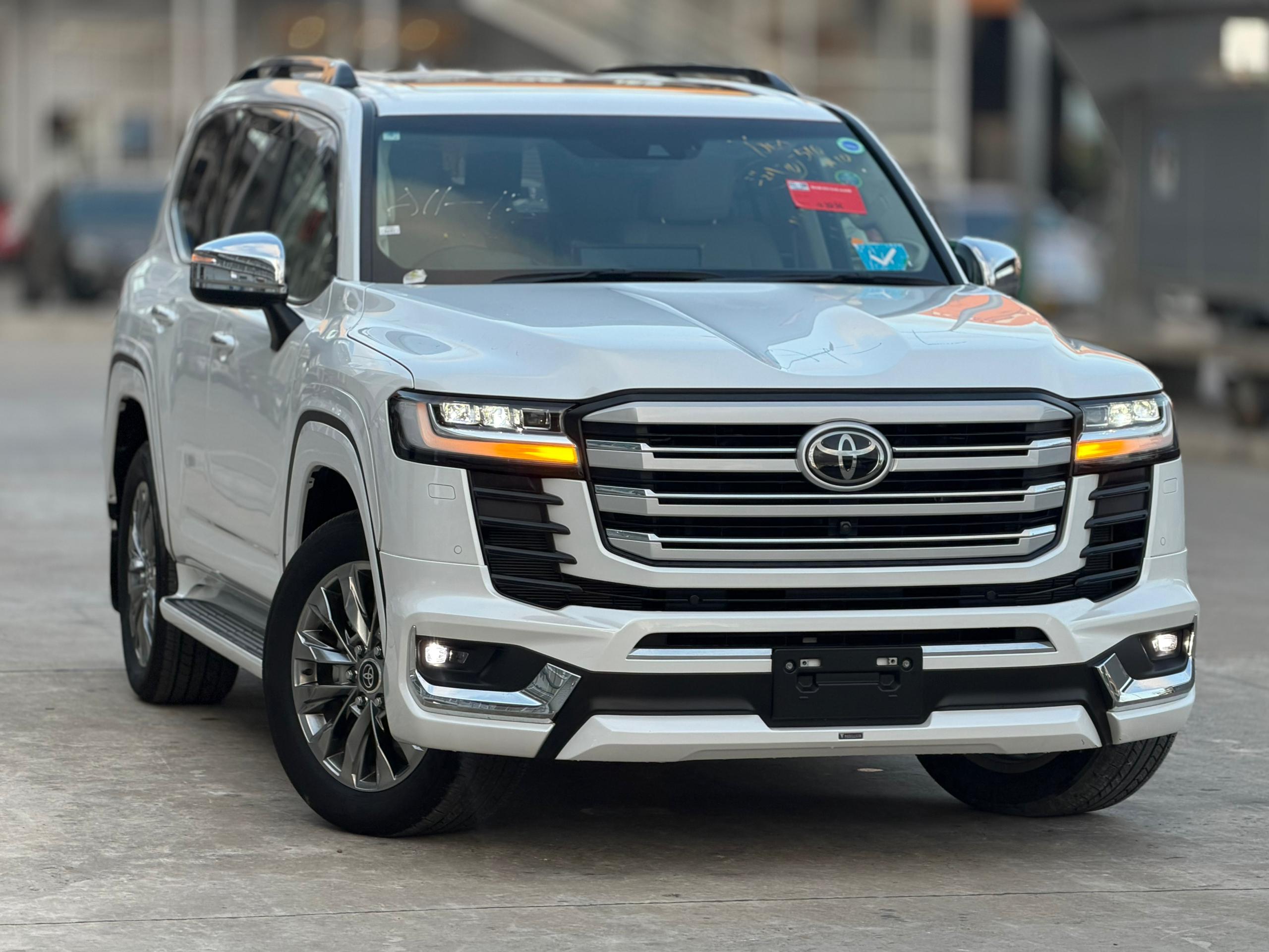 2024 TOYOTA LANDCRUISER ZX
